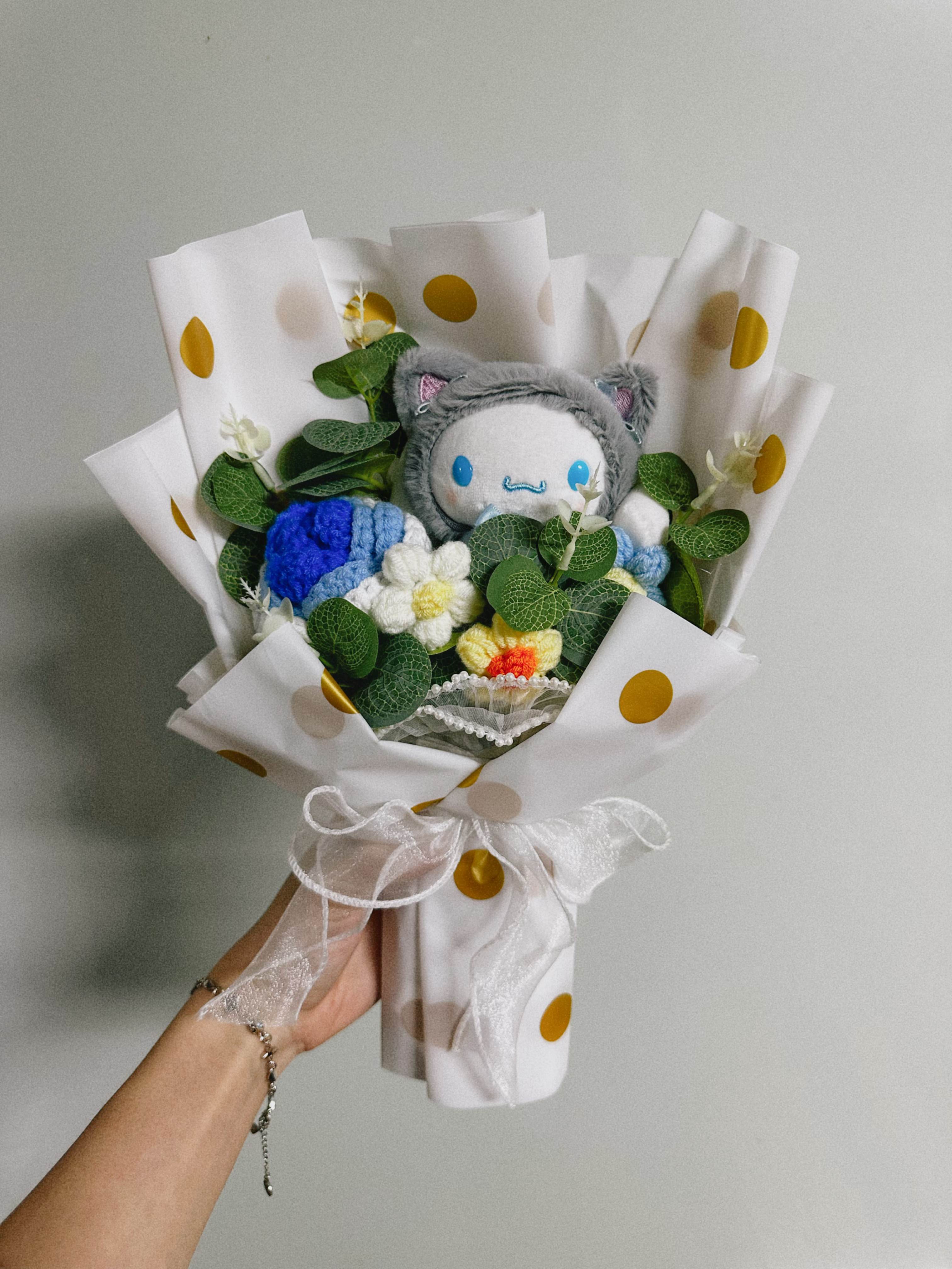 Small - Cinnamoroll Polka Dot Bouquet