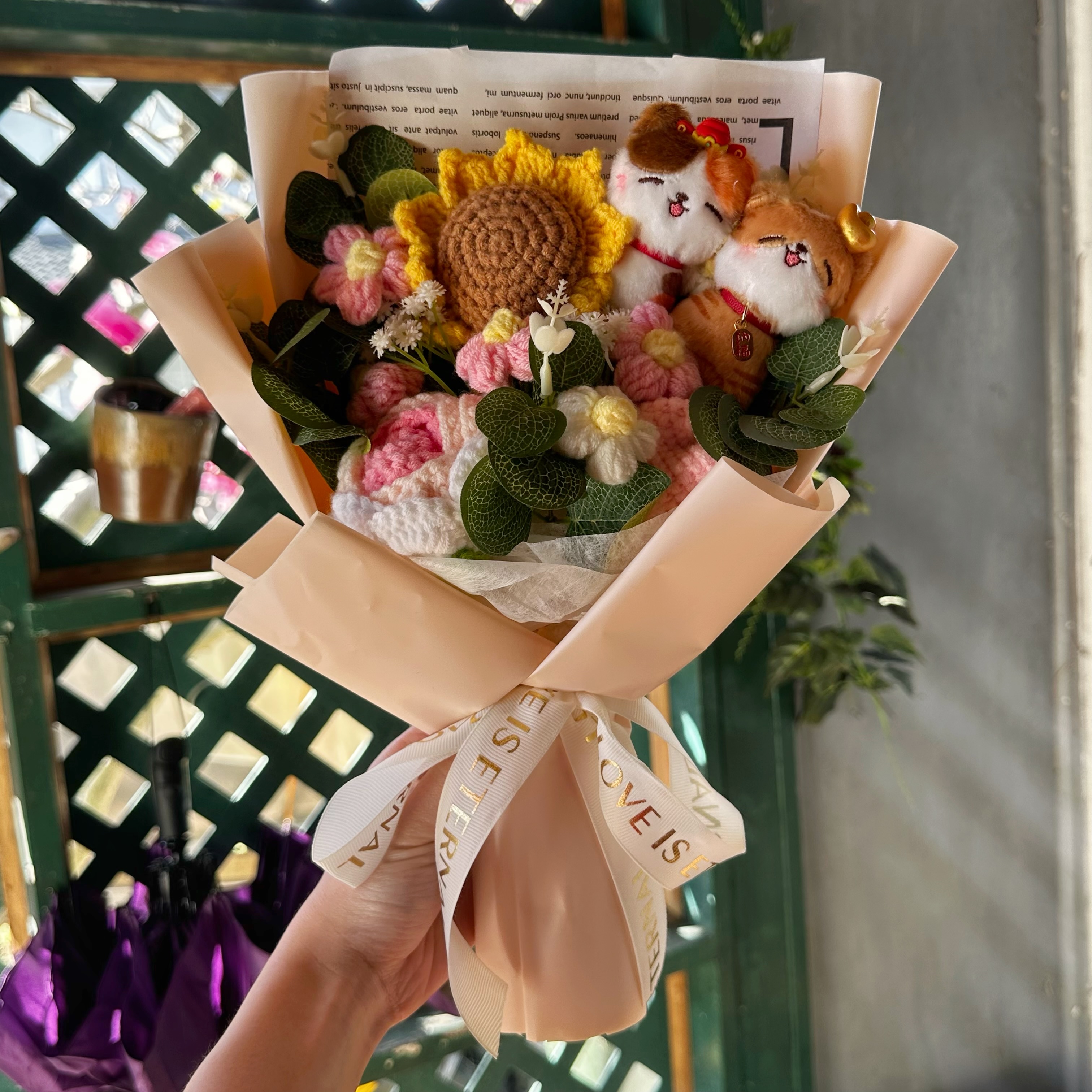 Medium - Magnetic Cat Keychain Bouquet