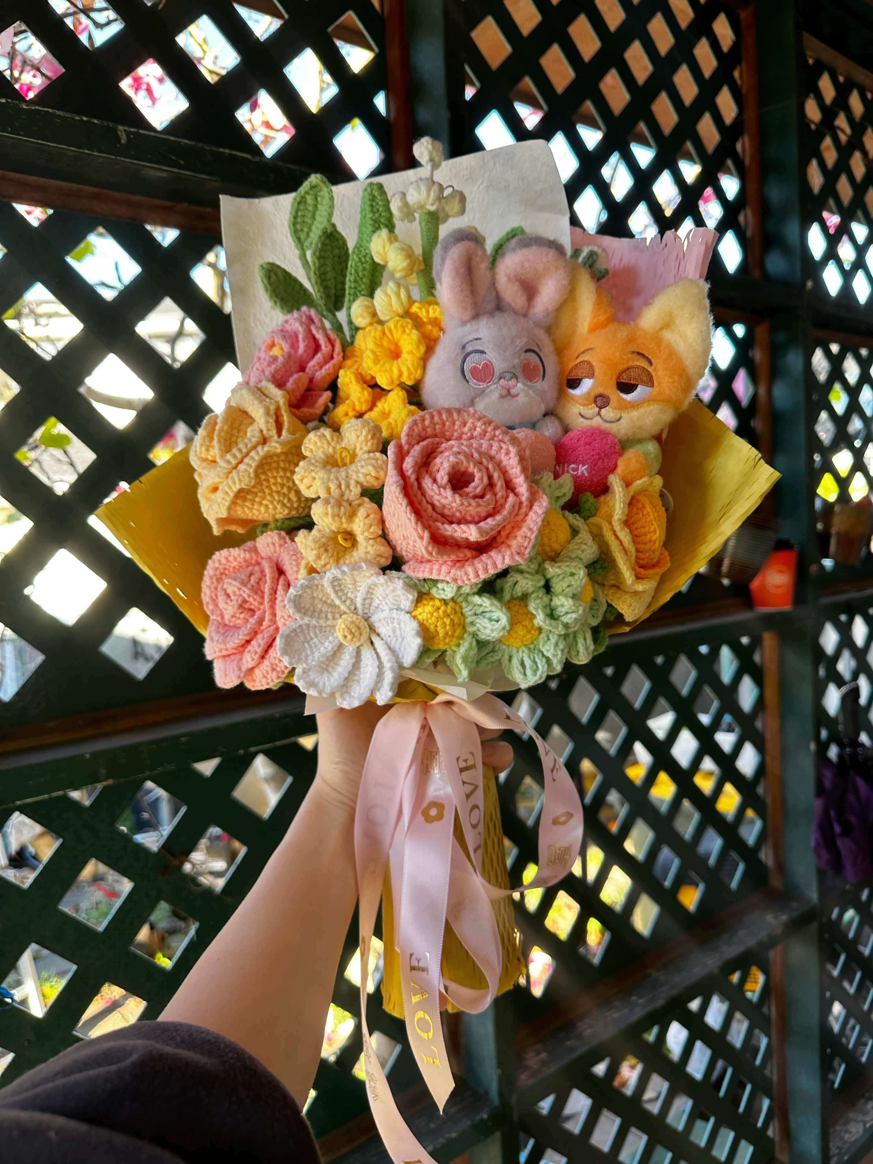 Large - Nick & Judy Bouquet photo 2